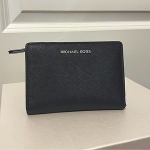 Michael Kors Two-Toned Blue Saffiano Leather Wallet